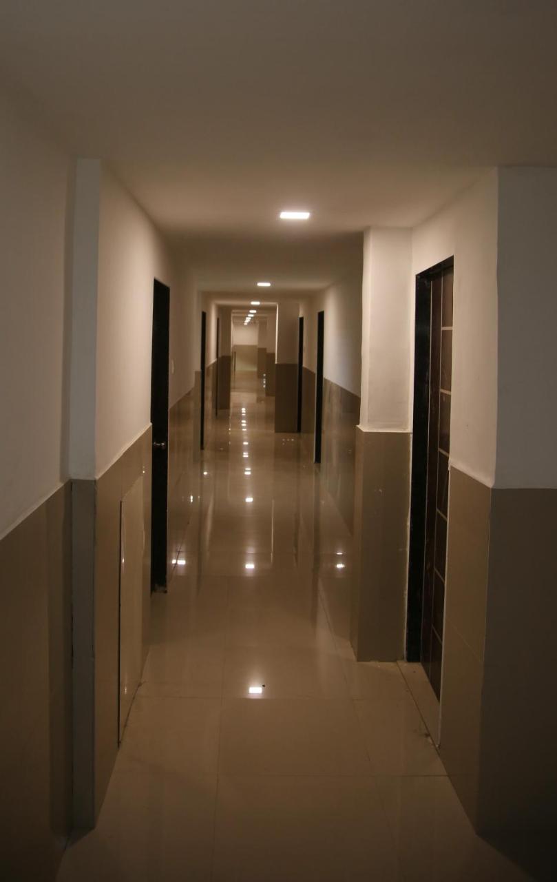 Elite Inn Lonavala Bagian luar foto